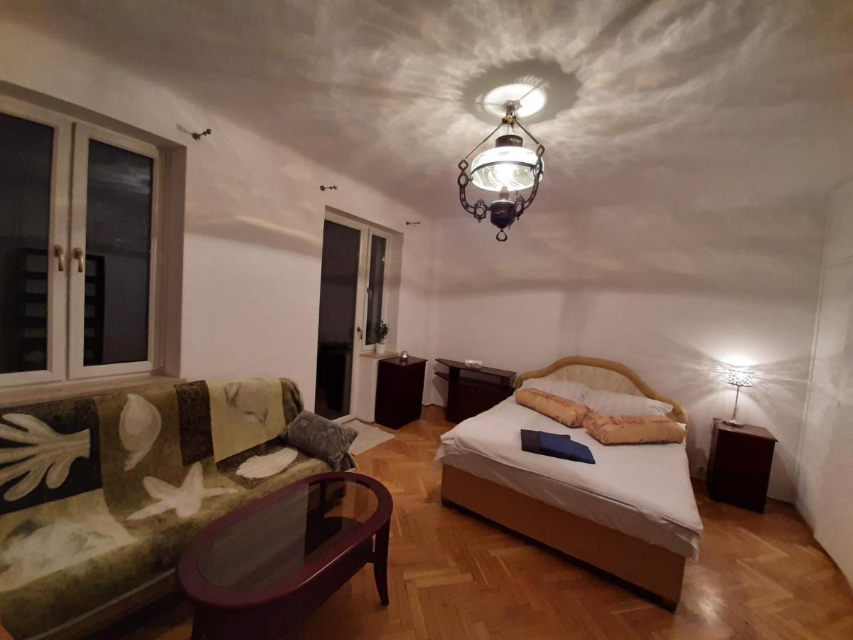 Rooms In Centrum Βαρσοβία Εξωτερικό φωτογραφία