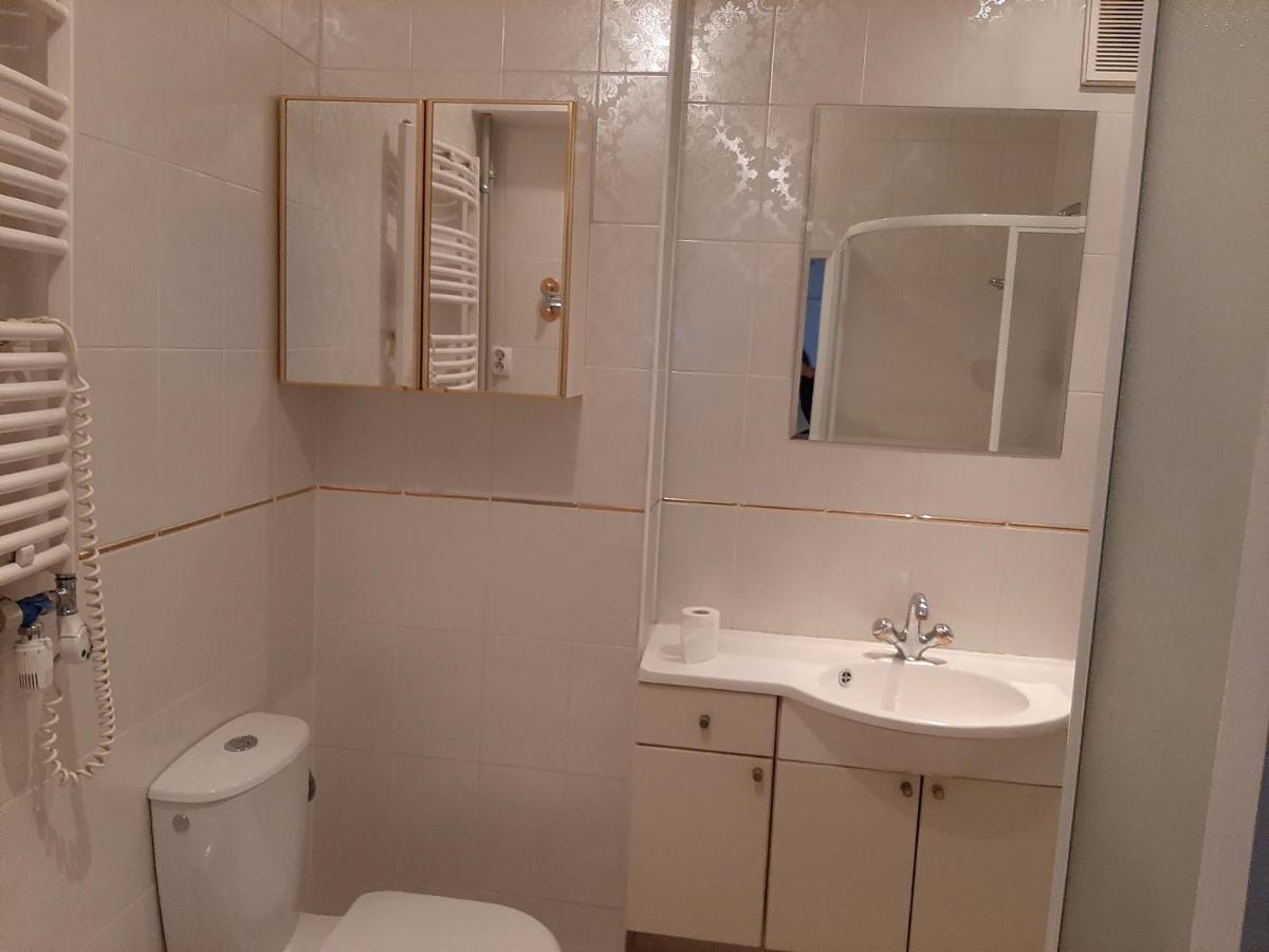 Rooms In Centrum Βαρσοβία Εξωτερικό φωτογραφία